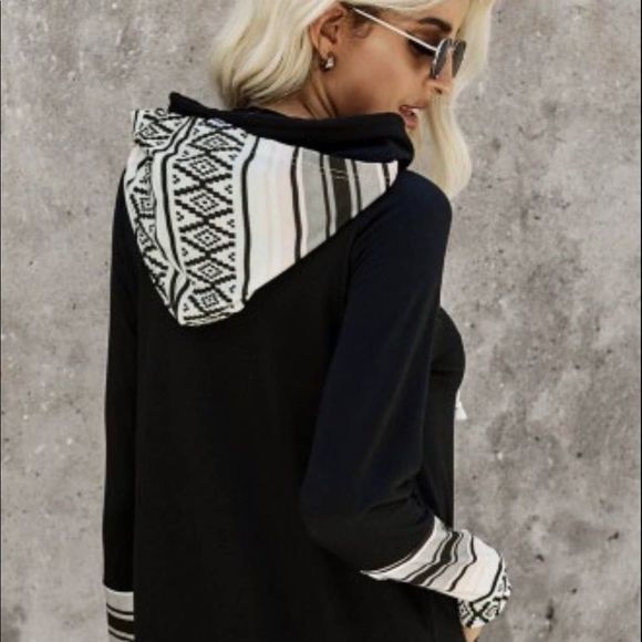 Aztec - Thumb hole, double hood, long sleeve hoodie - Picture 3 of 7